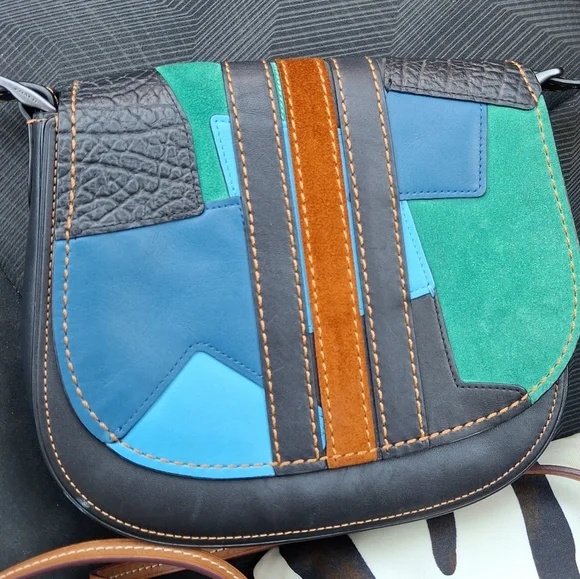 Coach Suede 23 Varsity Stripe Patchwork Crossbody Bag Shoulder Bag - Picture 7 of 17